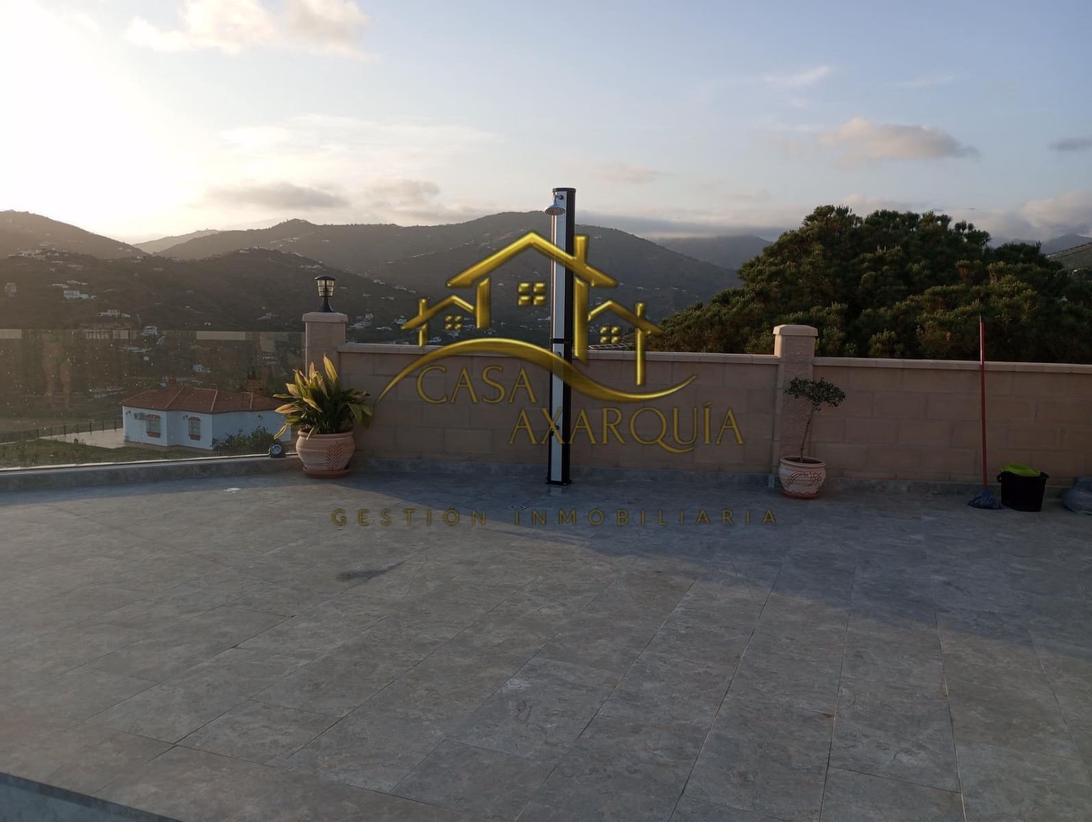 3 makuuhuone Maalaistalo vuokrattavana paikassa Torrox mukana uima-altaan - 2 250 € (Ref: 9637776)