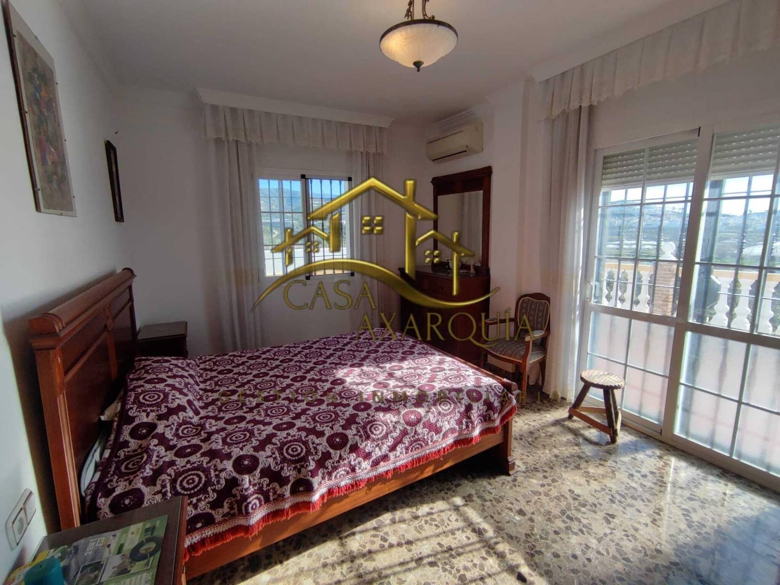 2 bedroom Villa for sale in Torrox-Costa with garage - € 450,000 (Ref: 9670885)