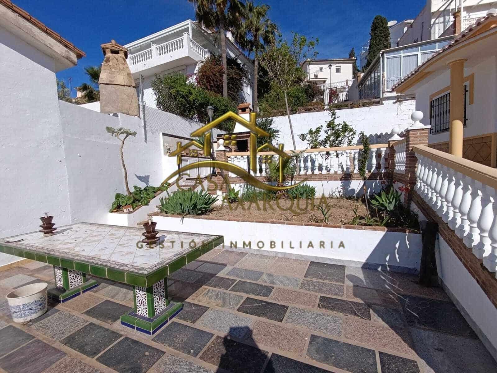 2 sypialnia Willa na sprzedaż w Torrox-Costa z garażem - 450 000 € (Ref: 9670885)