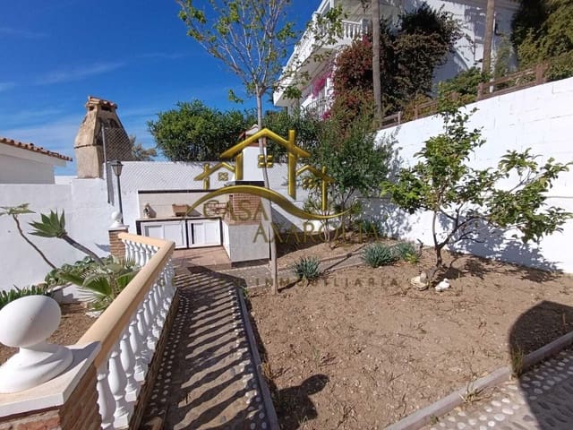 2 soverom Villa til salgs i Torrox-Costa, Torrox med garasje - € 450 000 (Ref: 9670885)