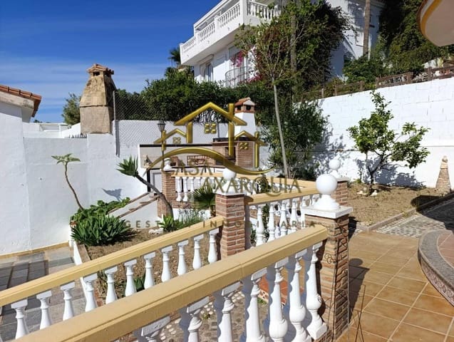 2 soverom Villa til salgs i Torrox-Costa, Torrox med garasje - € 450 000 (Ref: 9670885)