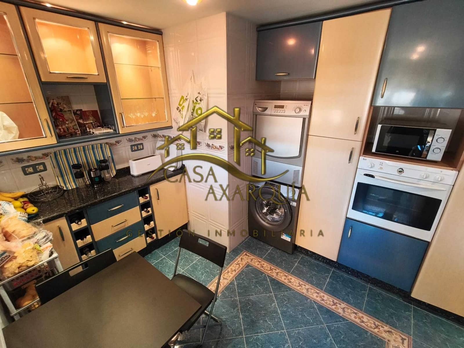 4 Zimmer Wohnung zu verkaufen in Malaga Stadt - 350.000 € (Ref: 9686753)