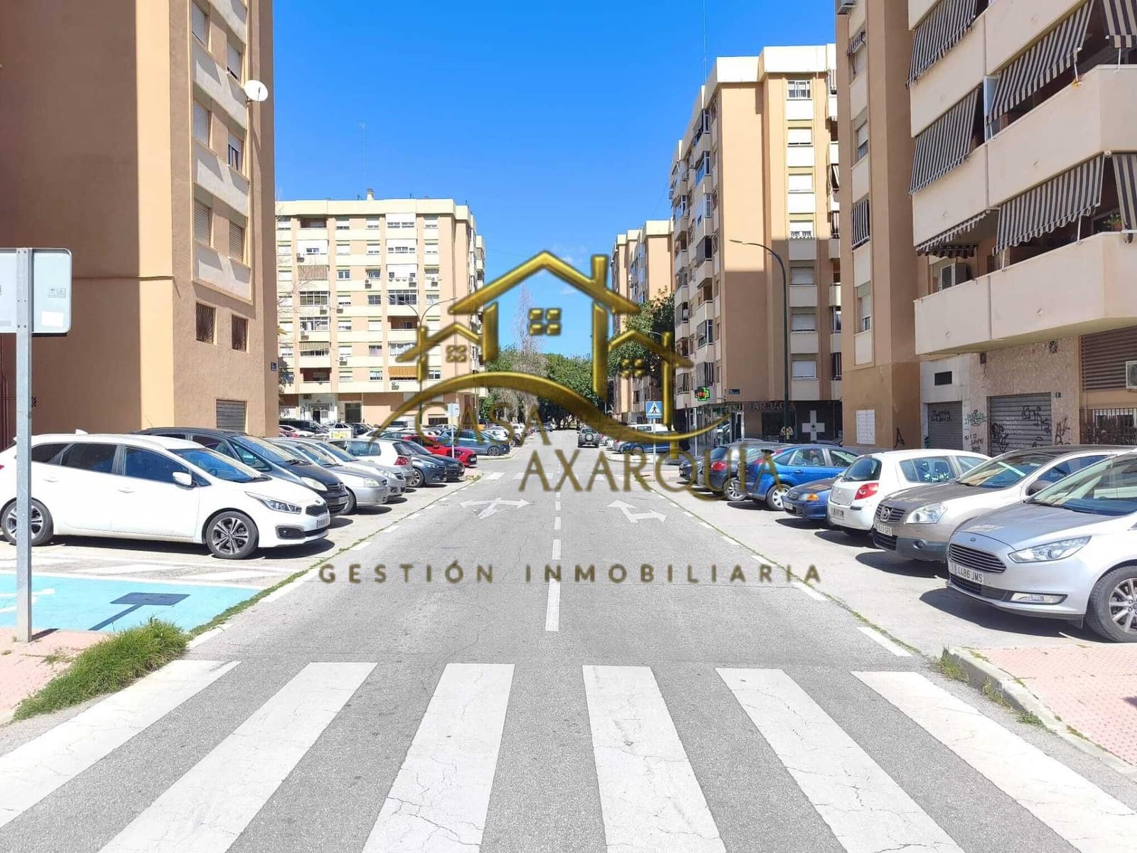 4 Zimmer Wohnung zu verkaufen in Malaga Stadt - 350.000 € (Ref: 9686753)