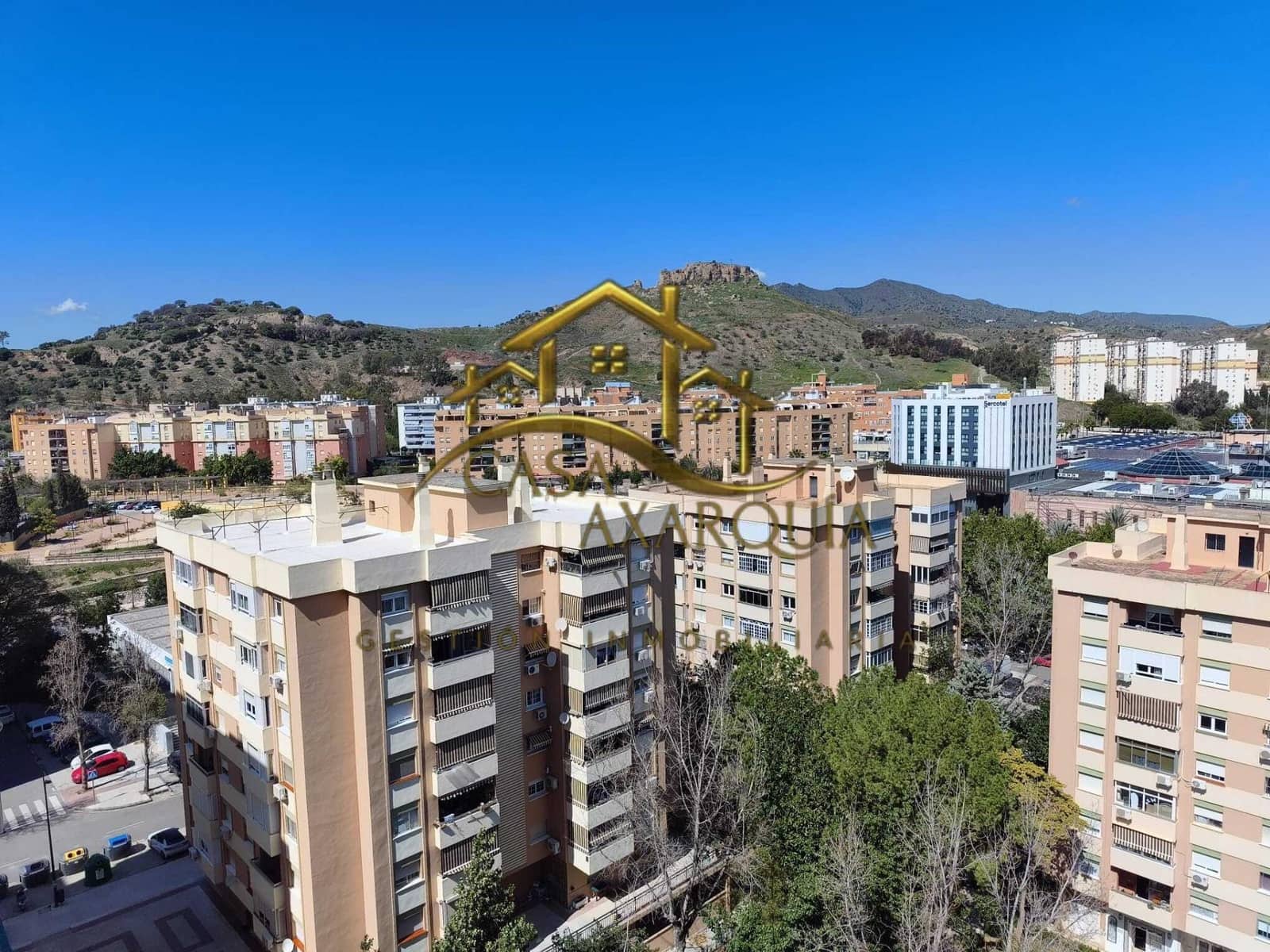 4 Zimmer Wohnung zu verkaufen in Malaga Stadt - 350.000 € (Ref: 9686753)