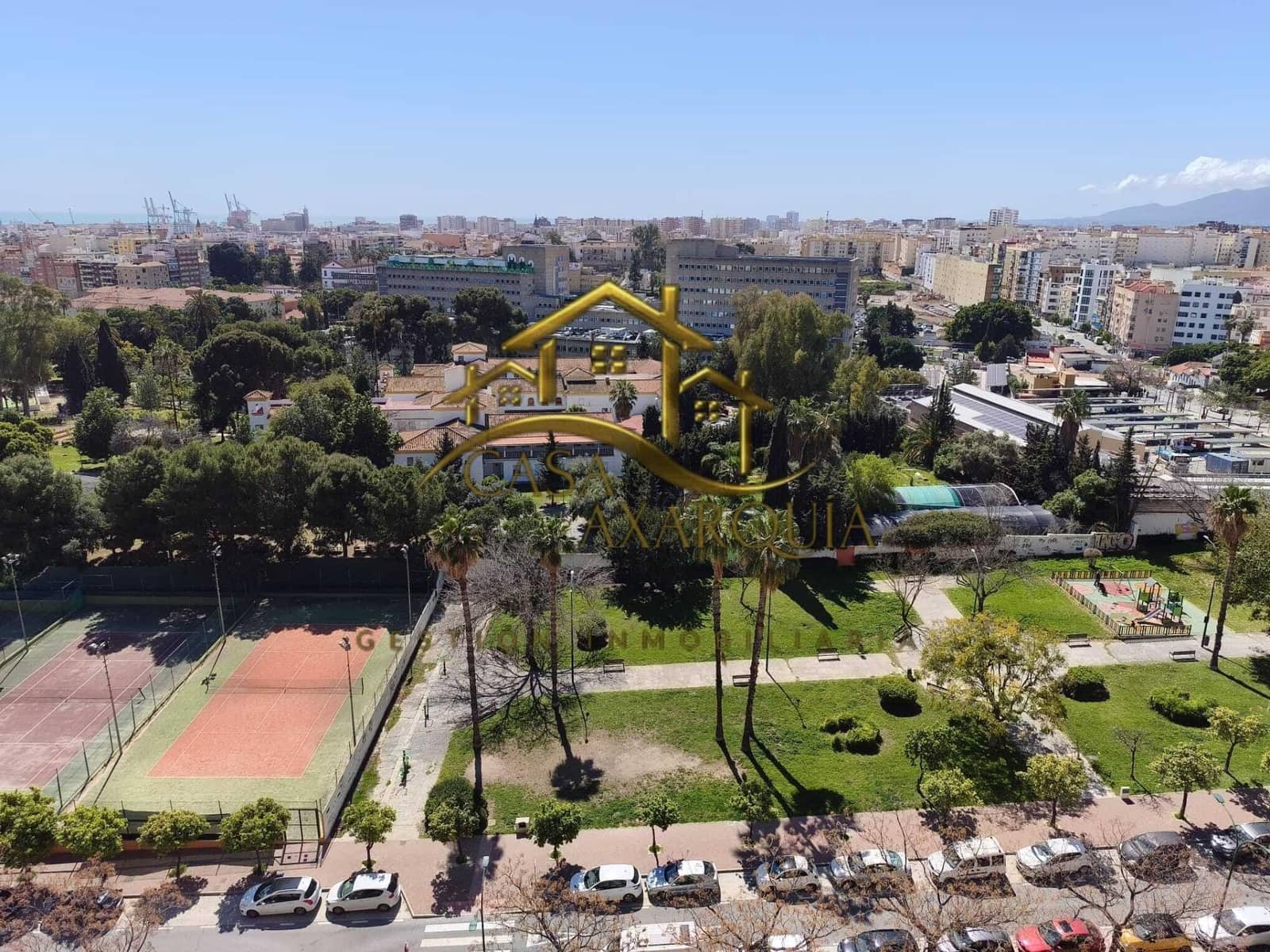 4 Zimmer Wohnung zu verkaufen in Malaga Stadt - 350.000 € (Ref: 9686753)