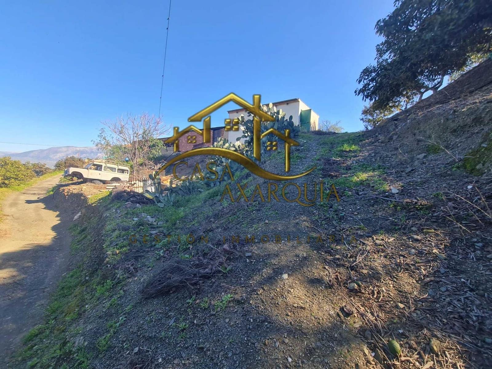 Ubebygd land til salgs i Velez-Malaga - € 60 000 (Ref: 9690961)