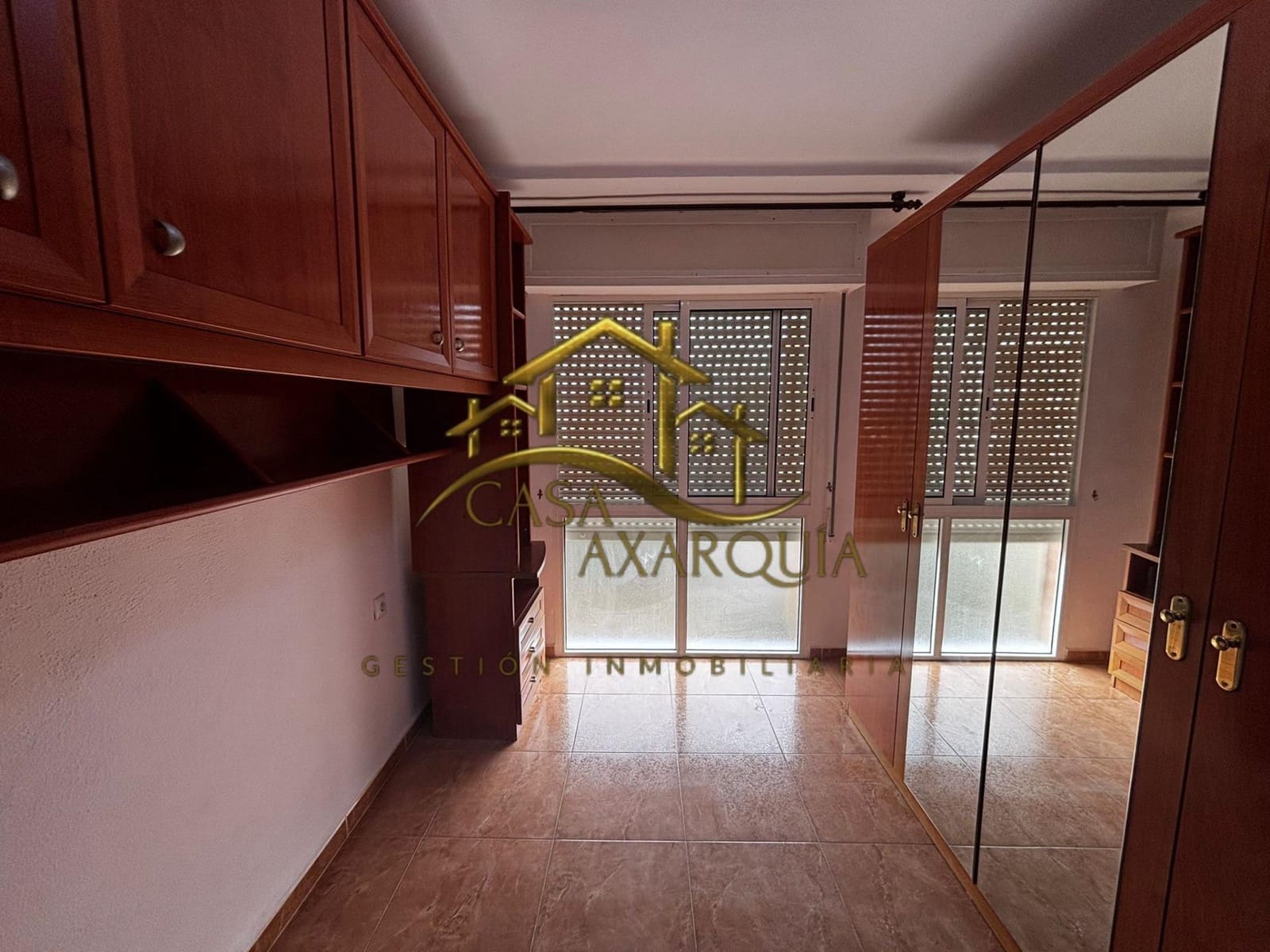 2 bedroom Flat for rent in Velez-Malaga - € 1,100 (Ref: 9712165)