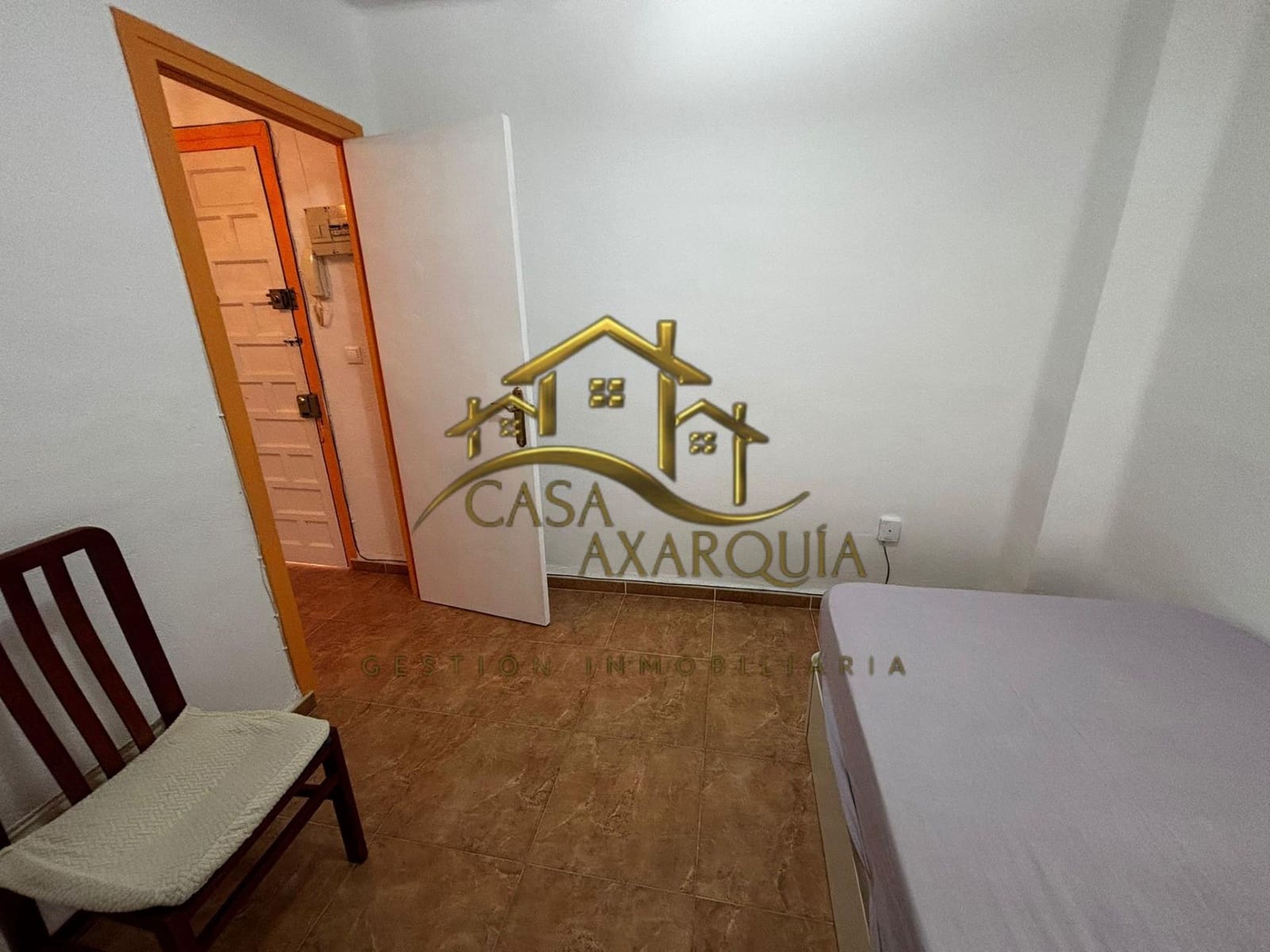 2 bedroom Flat for rent in Velez-Malaga - € 1,100 (Ref: 9712165)