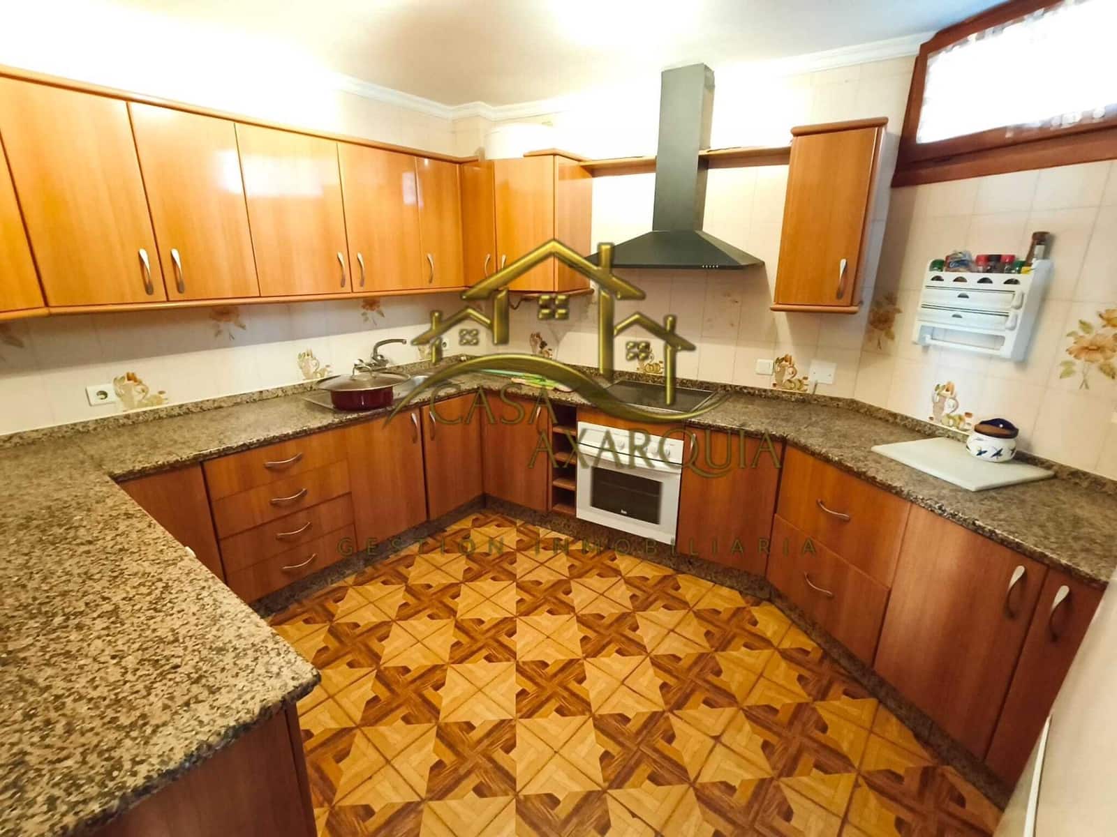 6 soveværelse Byhus til salg i Velez-Malaga - € 220.000 (Ref: 9755894)