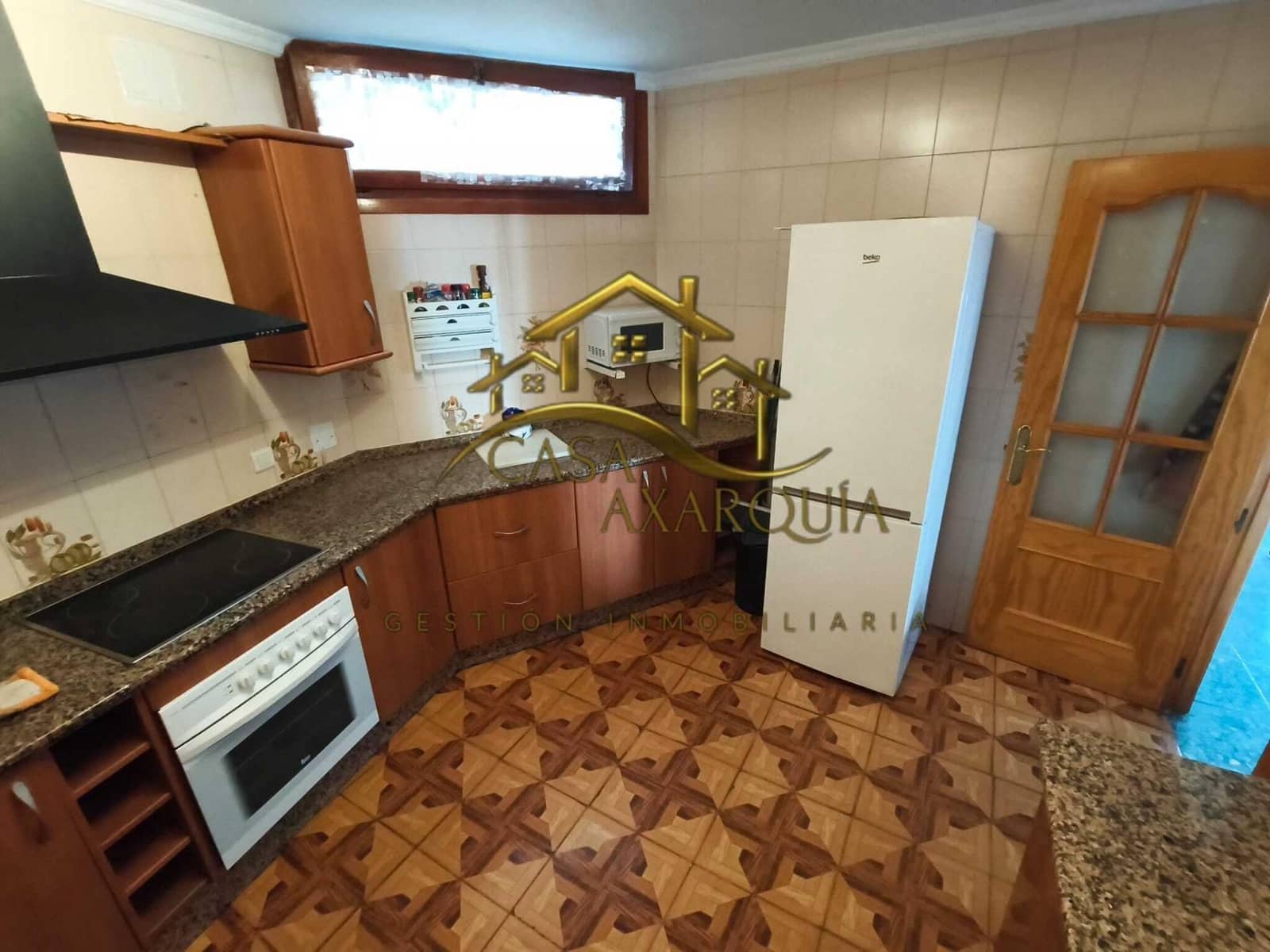 6 soveværelse Byhus til salg i Velez-Malaga - € 220.000 (Ref: 9755894)