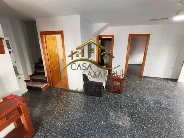 6 soveværelse Byhus til salg i Vélez-Málaga - € 220.000 (Ref: 9755894)