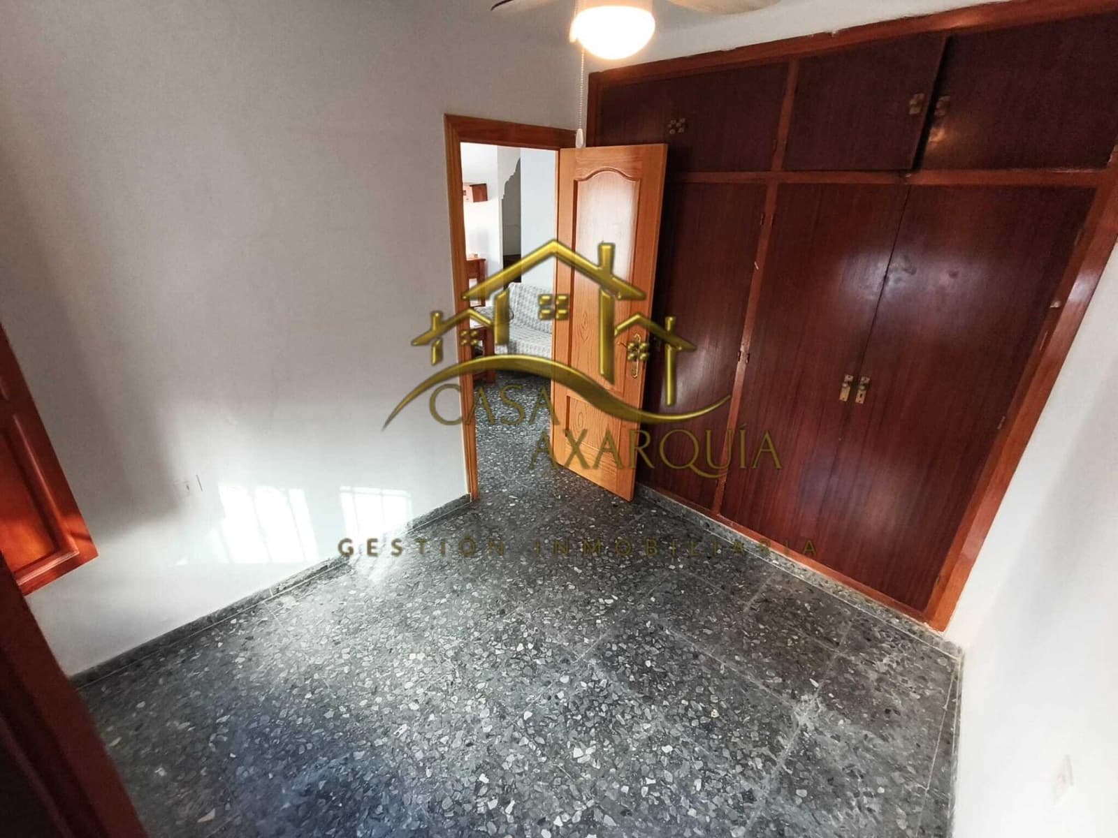 6 soveværelse Byhus til salg i Velez-Malaga - € 220.000 (Ref: 9755894)