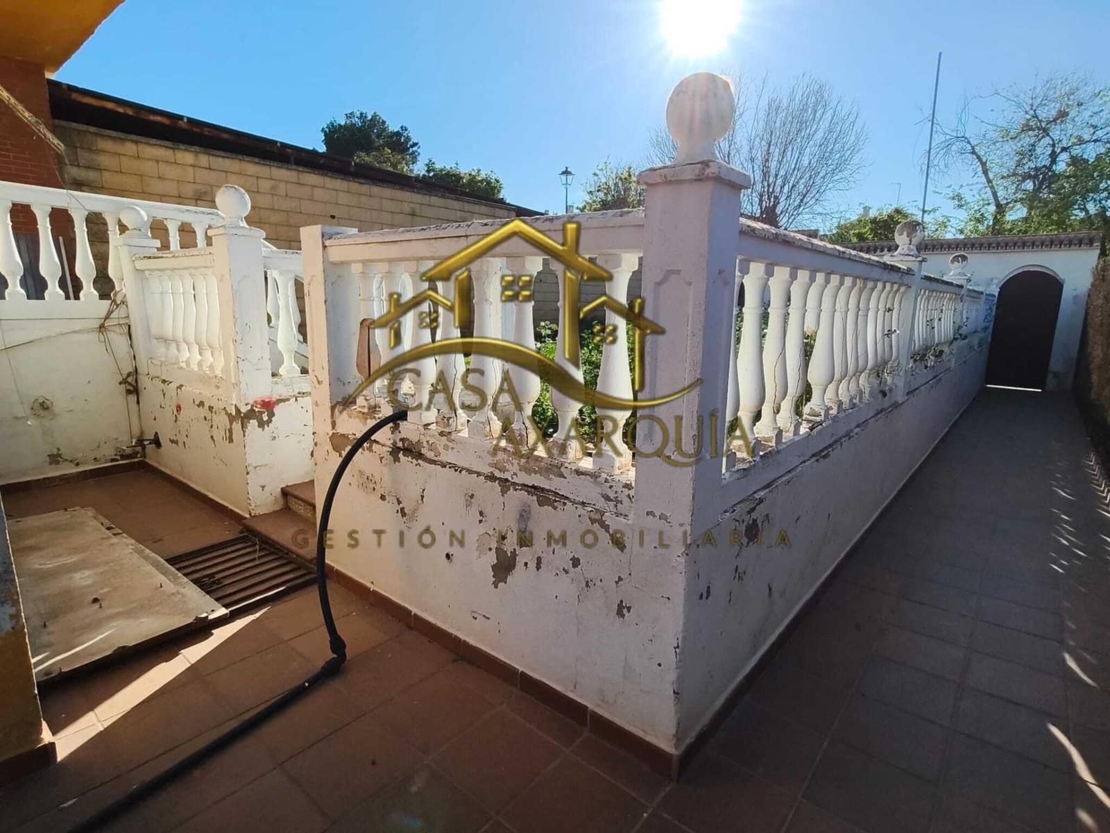 2 bedroom Semi-detached Villa for sale in Alhaurin de la Torre - € 599,000 (Ref: 9759156)