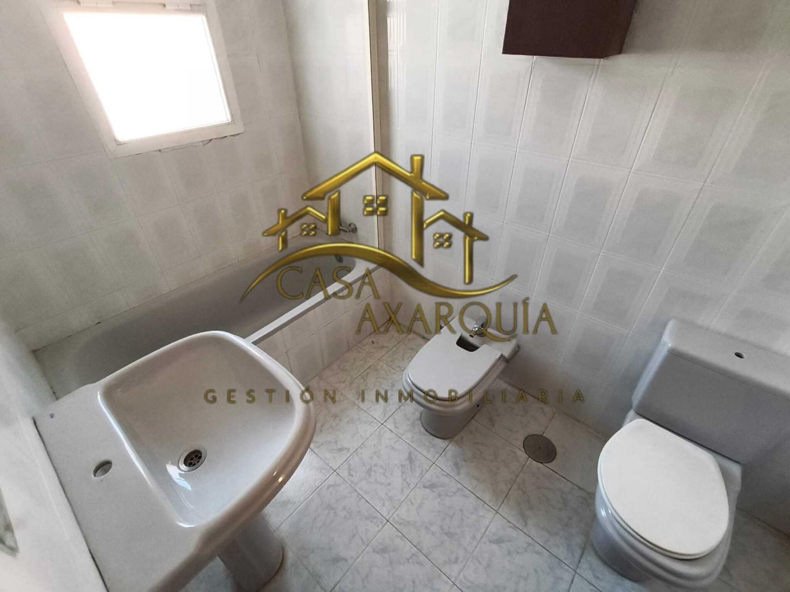 2 bedroom Semi-detached Villa for sale in Alhaurin de la Torre - € 599,000 (Ref: 9759156)