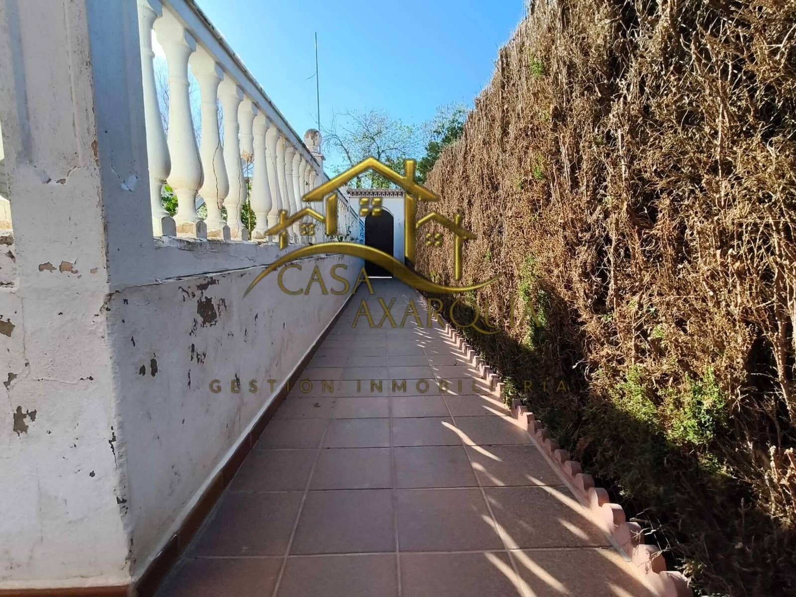 2 bedroom Semi-detached Villa for sale in Alhaurin de la Torre - € 599,000 (Ref: 9759156)