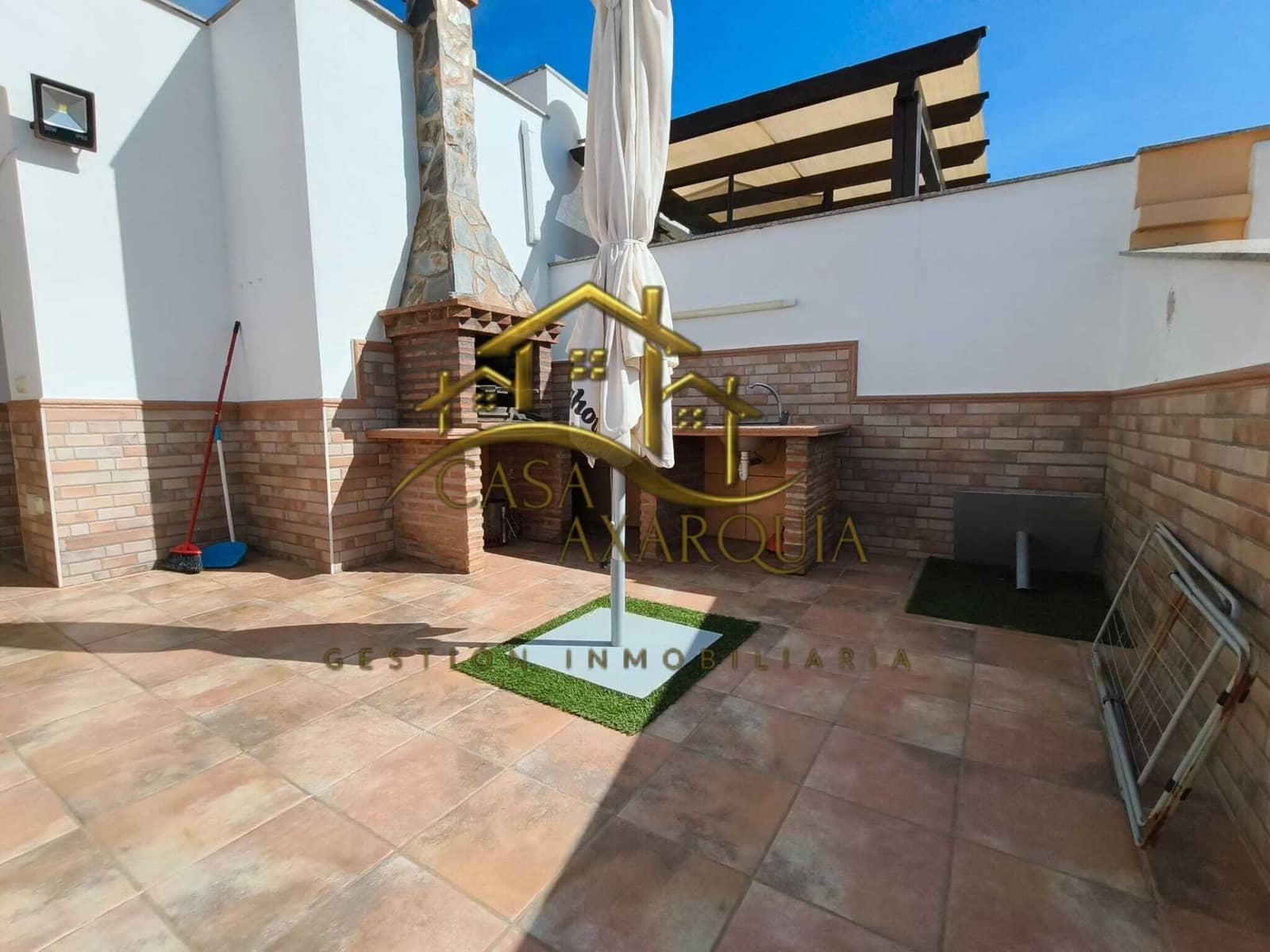 4 soverom Rekkehus til salgs i Velez-Malaga - € 320 000 (Ref: 9770818)