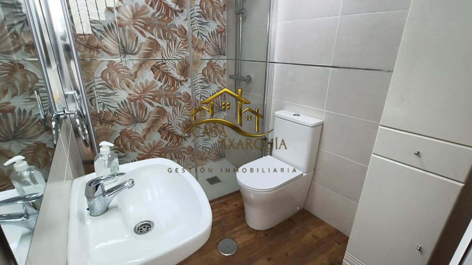 2 bedroom Townhouse for sale in Velez-Malaga - € 210,000 (Ref: 9839506)