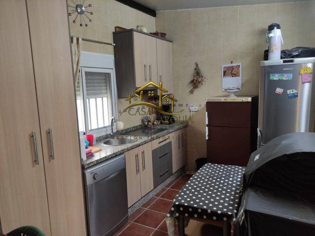 2 bedroom Townhouse for sale in Algarrobo - € 155,000 (Ref: 9865382)