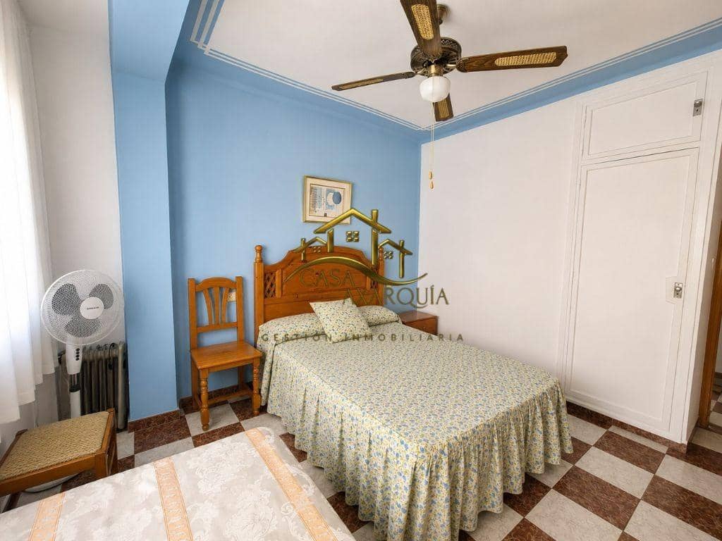 3 bedroom Flat for sale in Torre del Mar - € 240,000 (Ref: 9868799)