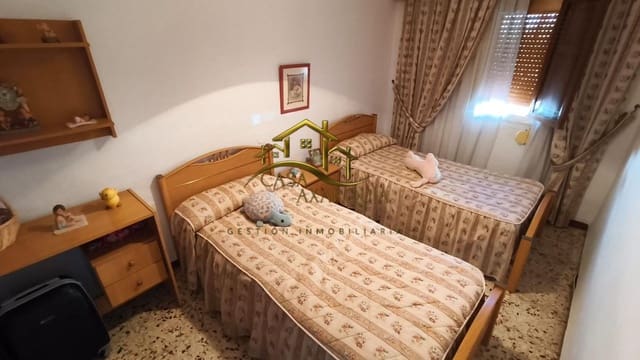 3 soveværelse Byhus til salg i Alhama de Granada - € 120.000 (Ref: 9885006)
