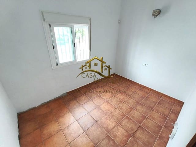 3 bedroom Finca/Country House for sale in Cútar - € 339,000 (Ref: 9899014)
