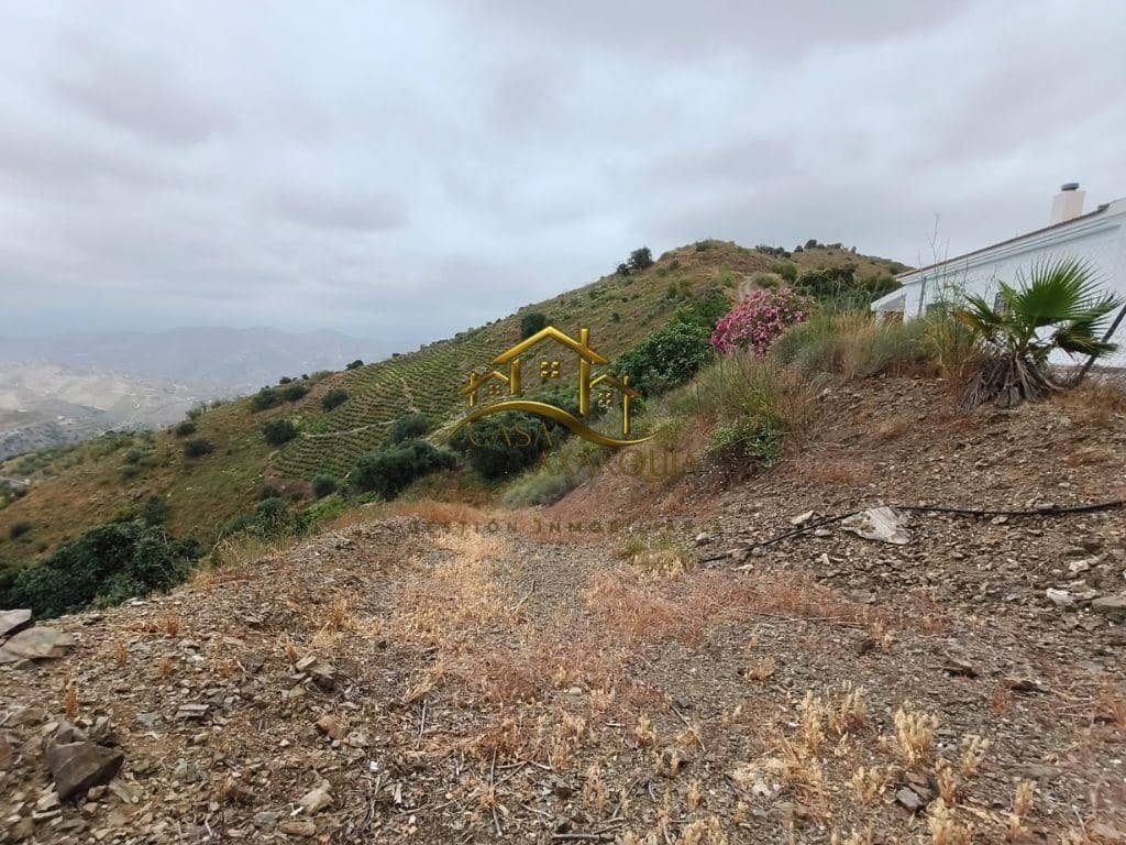3 bedroom Finca/Country House for sale in Cutar - € 339,000 (Ref: 9899014)