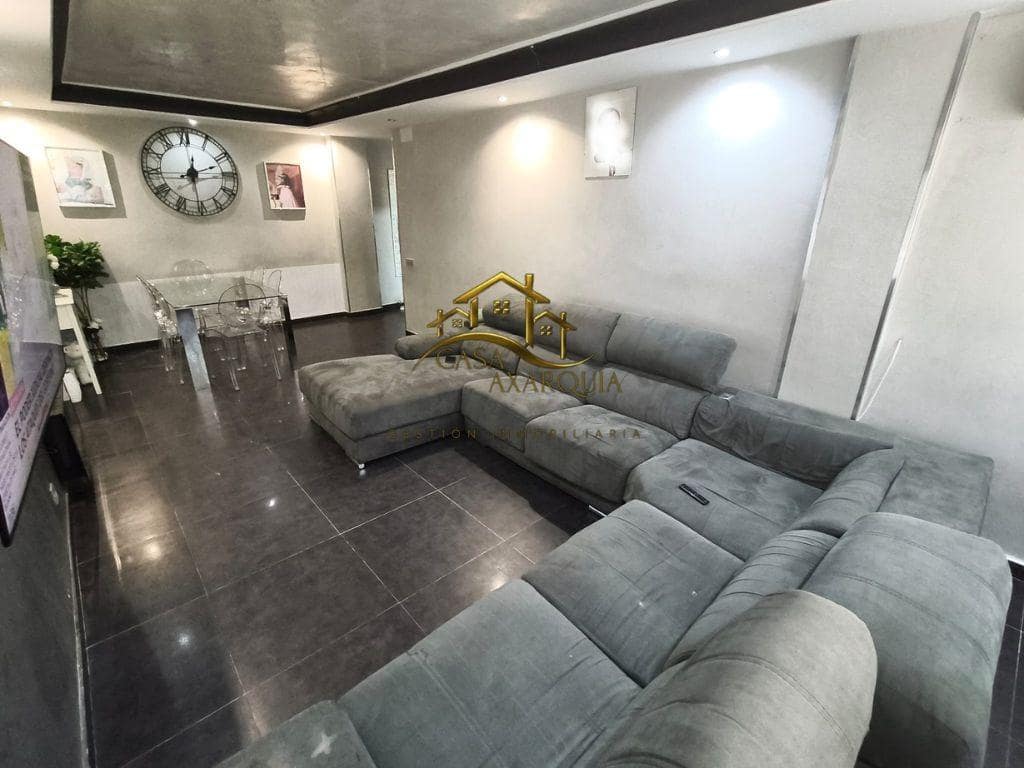 3 sovrum Lägenhet till salu i Malaga stad - 199 000 € (Ref: 9911219)