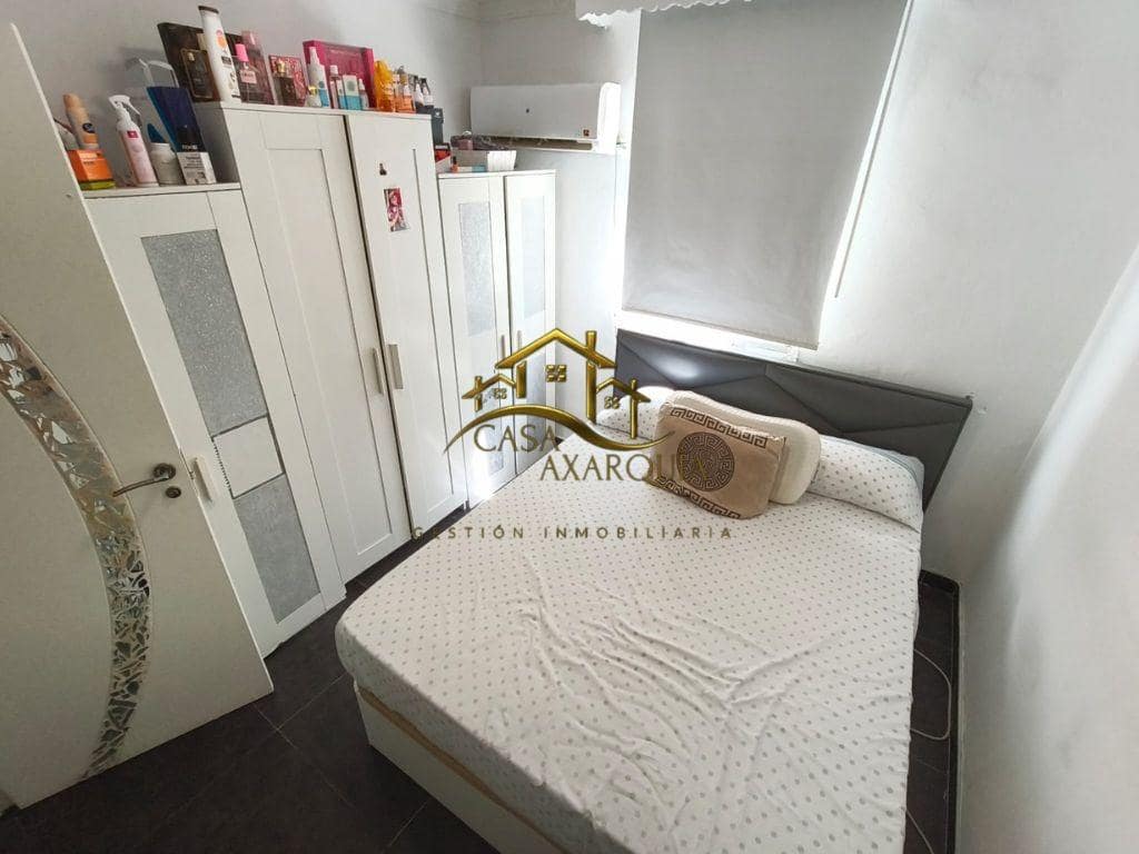 3 sovrum Lägenhet till salu i Malaga stad - 199 000 € (Ref: 9911219)