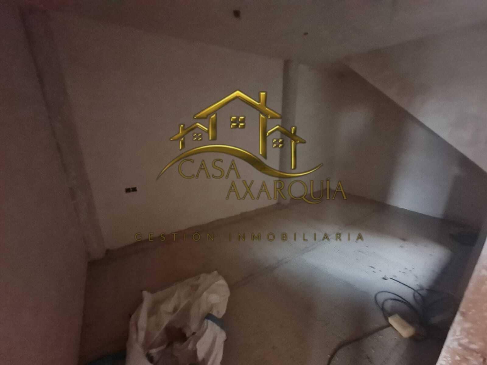 4 bedroom Townhouse for sale in Periana with garage - € 175,000 (Ref: 9920595)