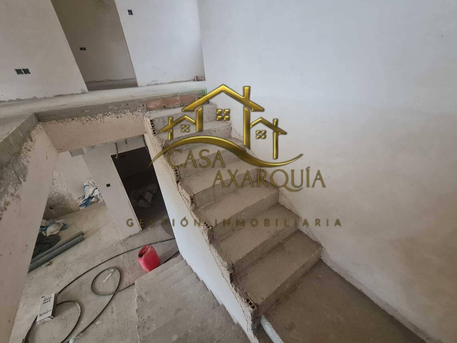 4 bedroom Townhouse for sale in Periana with garage - € 175,000 (Ref: 9920595)