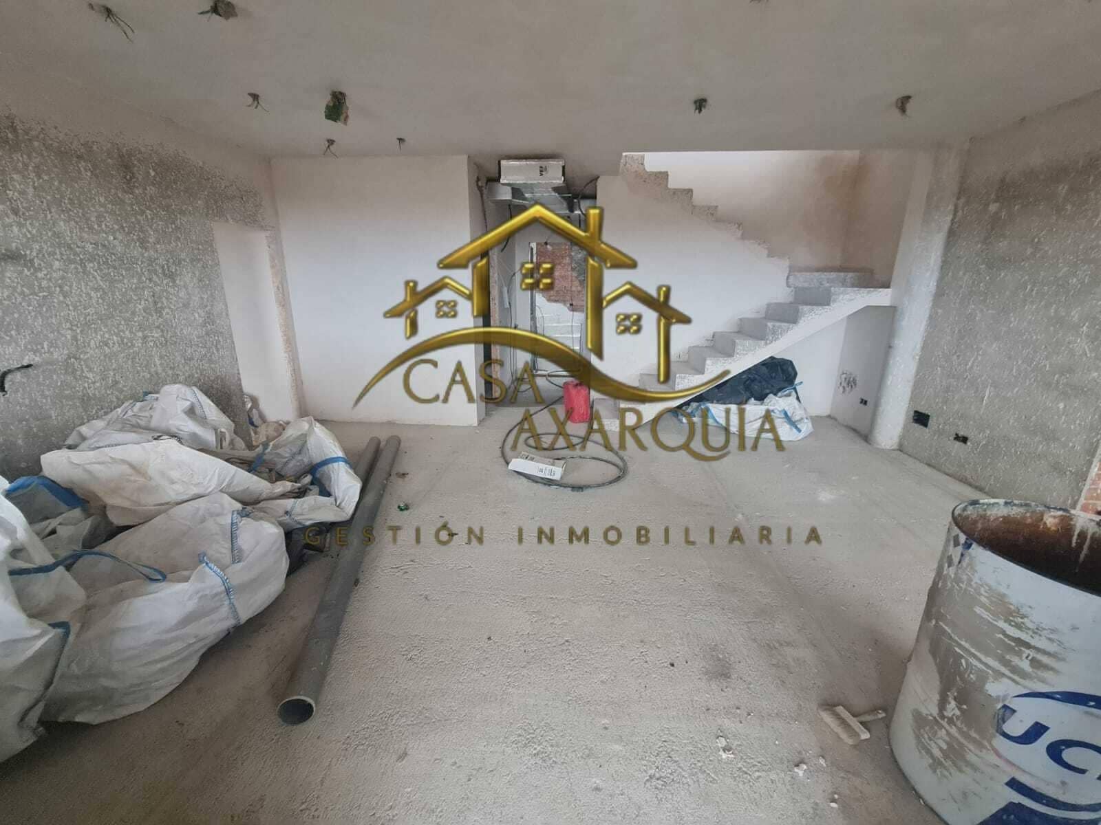 4 bedroom Townhouse for sale in Periana with garage - € 175,000 (Ref: 9920595)
