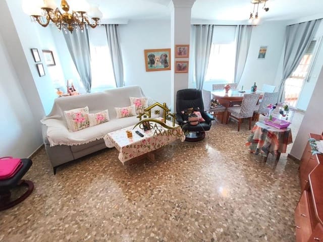 2 makuuhuone Asunto myytävänä paikassa Vélez-Málaga - 249 900 € (Ref: 9927617)