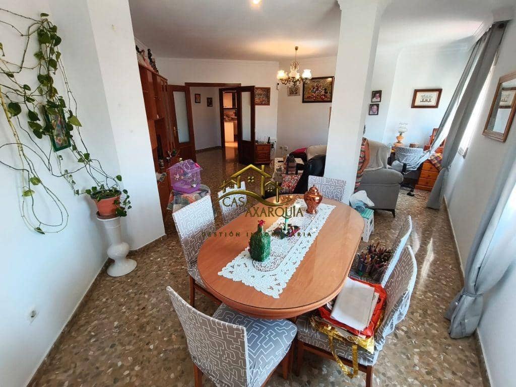 2 bedroom Flat for sale in Velez-Malaga - € 249,900 (Ref: 9927617)