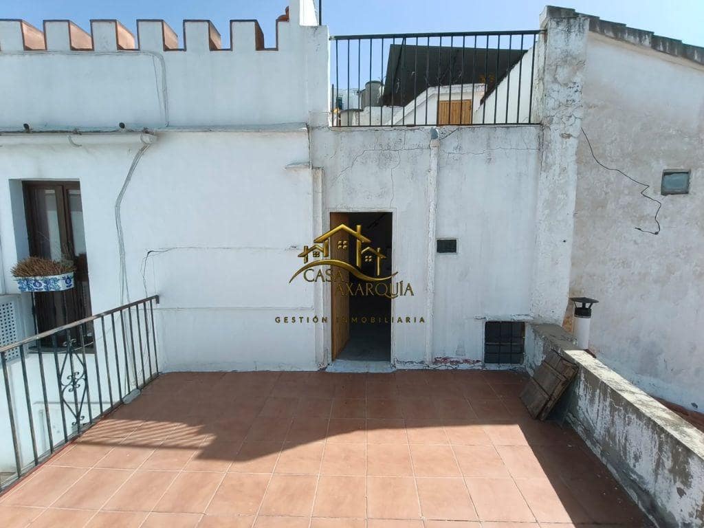 7 soveværelse Byhus til salg i Competa - € 219.000 (Ref: 9927619)