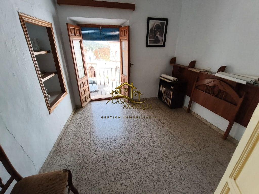 7 soveværelse Byhus til salg i Competa - € 219.000 (Ref: 9927619)