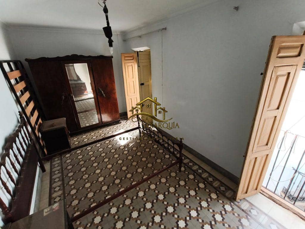 7 soveværelse Byhus til salg i Competa - € 219.000 (Ref: 9927619)