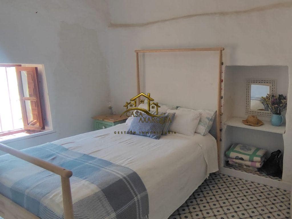 2 quarto Casa em Banda para arrendar em Benamargosa - 800 € (Ref: 9948088)