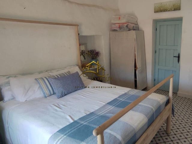 2 quarto Casa em Banda para arrendar em Benamargosa - 800 € (Ref: 9948088)