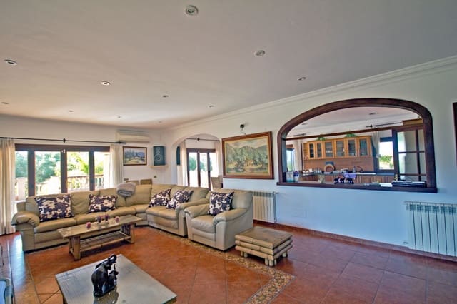 4 Zimmer Finca/Landgut zu verkaufen in Santanyí mit Pool Garage - 2.900.000 € (Ref: 10136191)