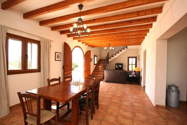 4 Zimmer Finca/Landgut zu verkaufen in Es Llombards, Santanyí mit Pool Garage - 1.995.000 € (Ref: 10136255)