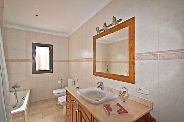 3 camera da letto Villetta a Schiera in vendita in Santanyí con garage - 850.000 € (Rif: 10144883)