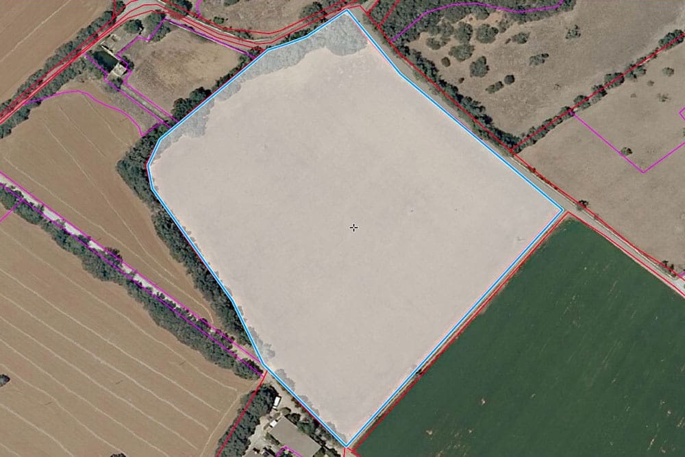 Ubebygd land til salgs i Campos - € 395 000 (Ref: 10153173)