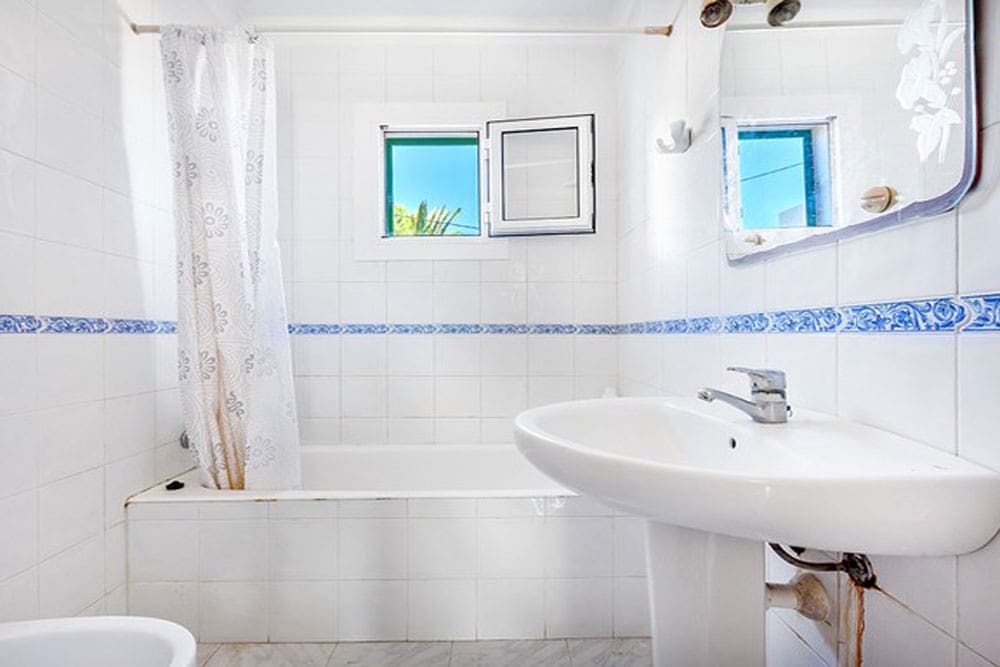 4 soverom Villa til salgs i Cala Llombards med garasje - € 2 900 000 (Ref: 10185209)