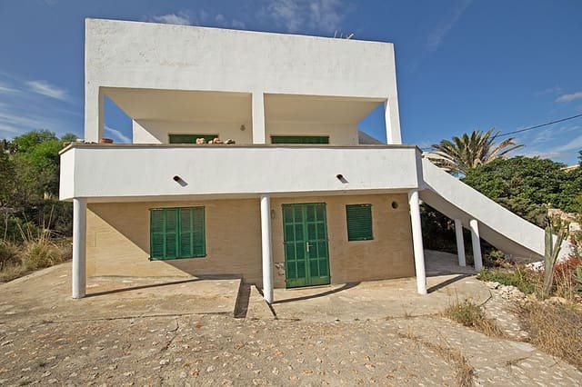 4 soverom Villa til salgs i Cala Llombards, Santanyí med garasje - € 2 900 000 (Ref: 10185209)