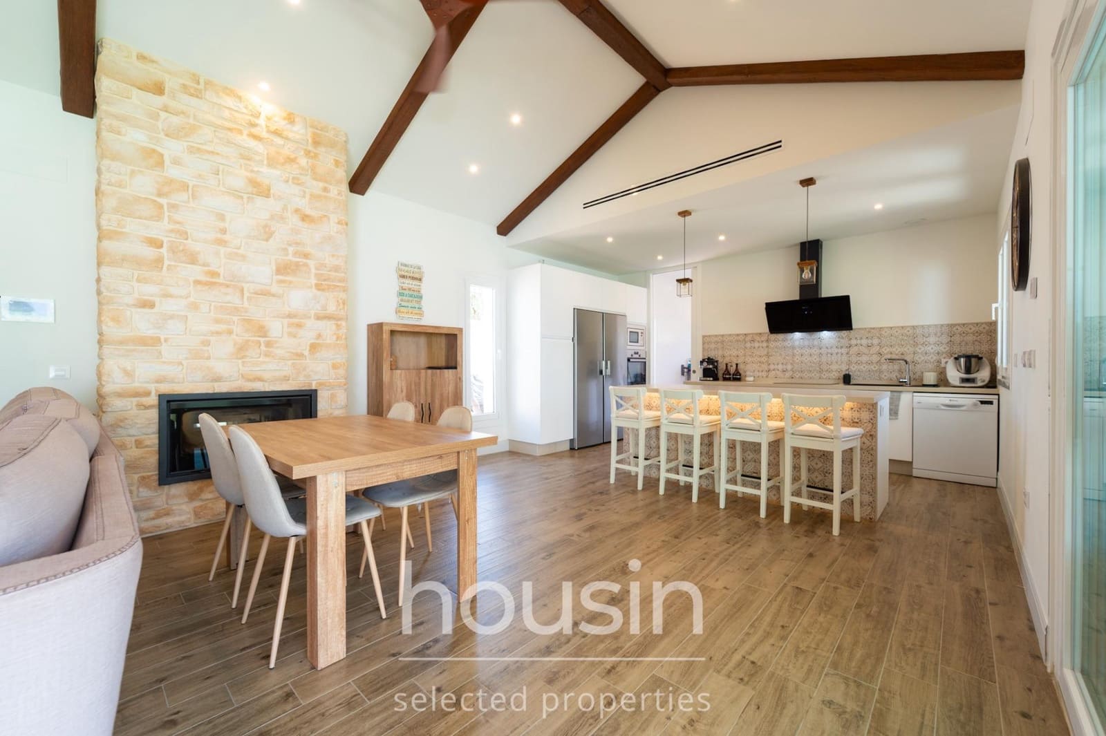 4 Zimmer Villa zu verkaufen in Almensilla mit Pool Garage - 628.000 € (Ref: 10009132)