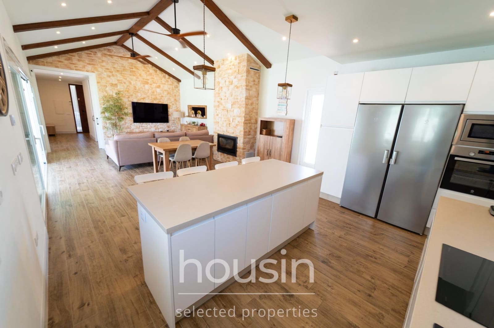 4 Zimmer Villa zu verkaufen in Almensilla mit Pool Garage - 628.000 € (Ref: 10009132)