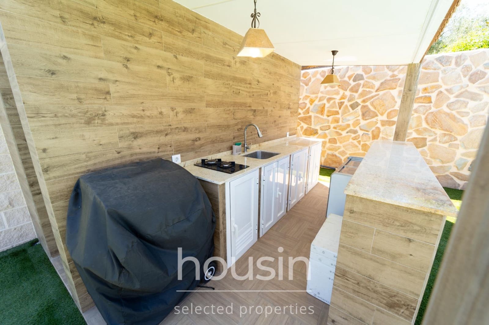 4 Zimmer Villa zu verkaufen in Almensilla mit Pool Garage - 628.000 € (Ref: 10009132)
