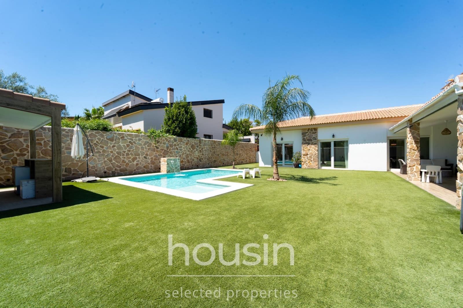 4 Zimmer Villa zu verkaufen in Almensilla mit Pool Garage - 628.000 € (Ref: 10009132)