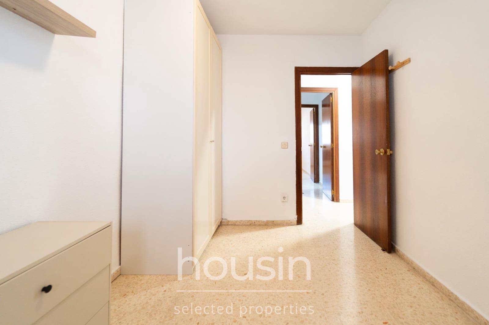 3 Zimmer Wohnung zu vermieten in Sevilla Stadt - 1.300 € (Ref: 10049332)
