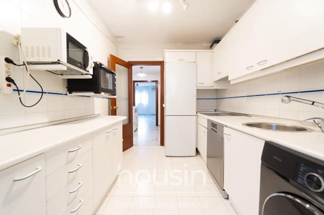 3 Zimmer Wohnung zu vermieten in El Porvenir, Sevilla Stadt - 1.300 € (Ref: 10049332)